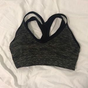 Sports bra